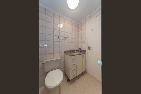 Apartamento à venda com 70m², 3 quartos e 1 vaga Apartamento à venda com 70m², 3 quartos e 1 vagaBanheiro