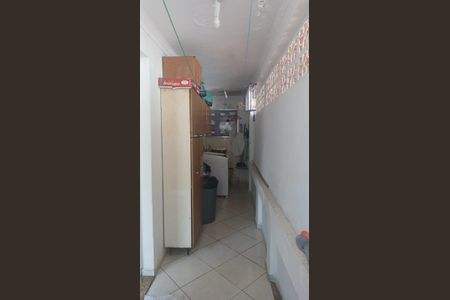 Casa à venda com 160m², 2 quartos e 2 vagas Casa à venda com 160m², 2 quartos e 2 vagasCozinha