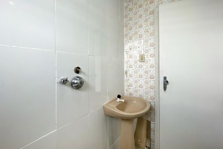 Apartamento para alugar com 70m², 2 quartos e sem vagaBanheiro