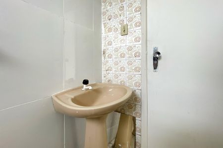 Apartamento para alugar com 70m², 2 quartos e sem vagaBanheiro