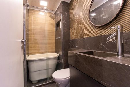 Apartamento para alugar com 121m², 3 quartos e 1 vaga Apartamento para alugar com 121m², 3 quartos e 1 vagaBanheiro Social