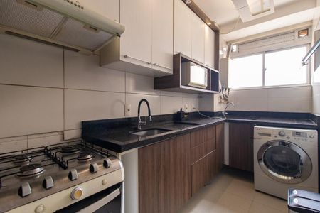 Apartamento para alugar com 121m², 3 quartos e 1 vaga Apartamento para alugar com 121m², 3 quartos e 1 vagaCozinha e Área de Serviço
