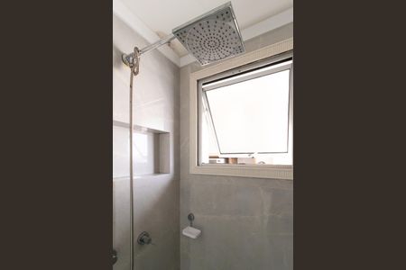 Apartamento para alugar com 121m², 3 quartos e 1 vaga Apartamento para alugar com 121m², 3 quartos e 1 vagaBanheiro da Suíte