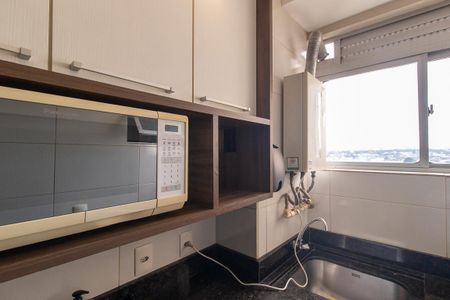 Apartamento para alugar com 121m², 3 quartos e 1 vaga Apartamento para alugar com 121m², 3 quartos e 1 vagaCozinha e Área de Serviço