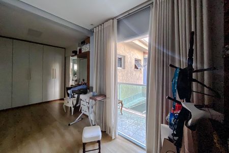 Casa à venda com 184m², 2 quartos e 2 vagasQuarto 1 - Suíte