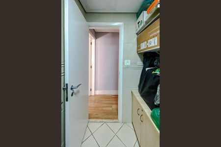 Casa à venda com 184m², 2 quartos e 2 vagasBanheiro de serviço