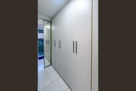 Casa à venda com 184m², 2 quartos e 2 vagasQuarto 2 - Suíte