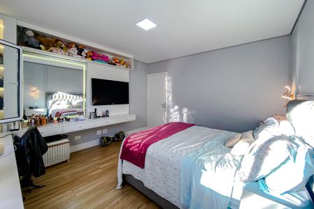 Casa à venda com 184m², 2 quartos e 2 vagasQuarto 2 - Suíte