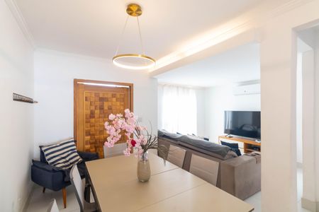 Sala de casa para alugar com 2 quartos, 190m² em Campo Grande, Rio de Janeiro