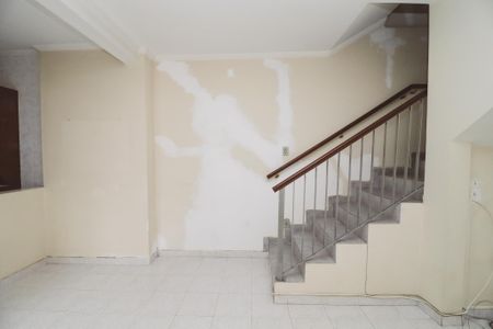 Sala de casa para alugar com 3 quartos, 279m² em Jardim do Colegio (zona Norte), São Paulo
