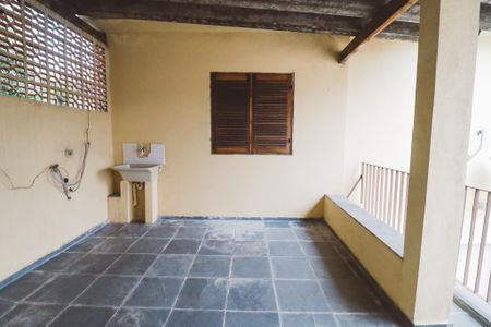 Casa para alugar com 279m², 3 quartos e 1 vaga Casa para alugar com 279m², 3 quartos e 1 vagaÁrea de Serviço