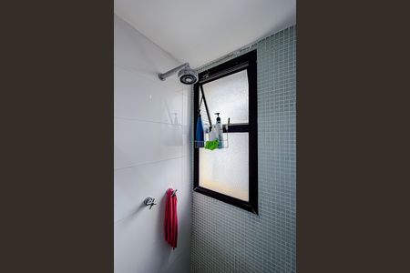 Apartamento à venda com 180m², 4 quartos e 3 vagas Apartamento à venda com 180m², 4 quartos e 3 vagasBanheiro da Suíte 2