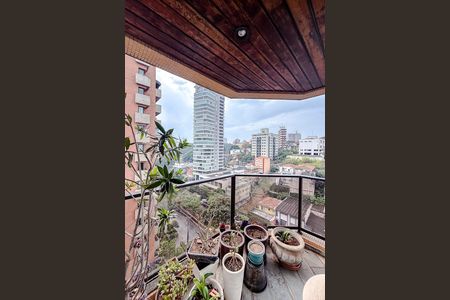 Apartamento à venda com 180m², 4 quartos e 3 vagas Apartamento à venda com 180m², 4 quartos e 3 vagasVaranda da Sala