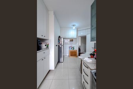 Apartamento à venda com 180m², 4 quartos e 3 vagas Apartamento à venda com 180m², 4 quartos e 3 vagasCozinha
