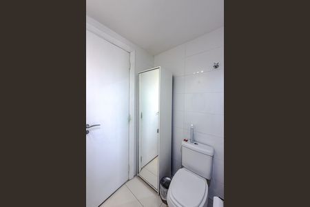 Apartamento à venda com 180m², 4 quartos e 3 vagas Apartamento à venda com 180m², 4 quartos e 3 vagasBanheiro da Suíte