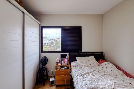 Apartamento à venda com 180m², 4 quartos e 3 vagas Apartamento à venda com 180m², 4 quartos e 3 vagasQuarto 1 - Suíte