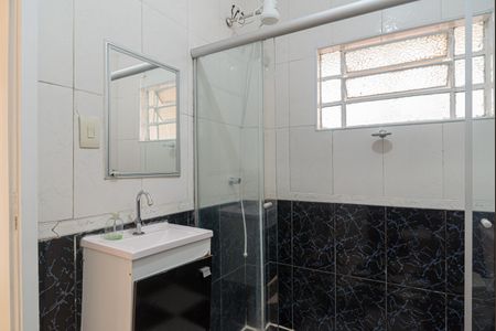 Apartamento à venda com 64m², 2 quartos e sem vaga Apartamento à venda com 64m², 2 quartos e sem vagaBanheiro