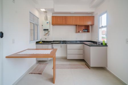 Studio para alugar com 29m², 1 quarto e sem vaga Studio para alugar com 29m², 1 quarto e sem vagaSala/Cozinha