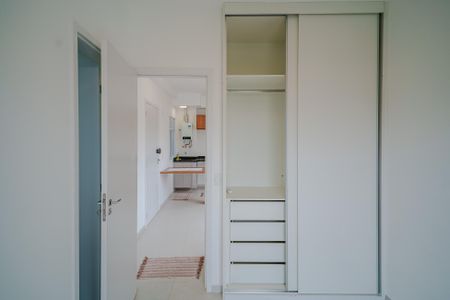 Quarto  de kitnet/studio para alugar com 1 quarto, 29m² em Vila Sonia, São Paulo