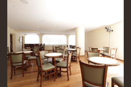 Apartamento à venda com 102m², 2 quartos e 1 vagaÁrea comum - Salão de festas