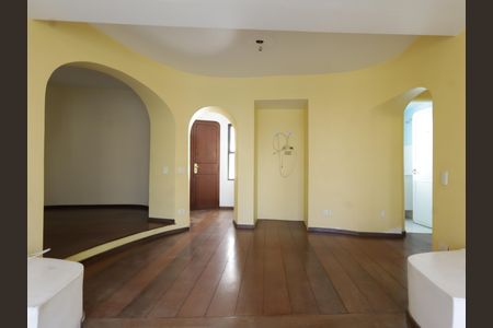 Apartamento à venda com 102m², 2 quartos e 1 vagaSala