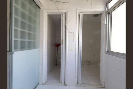 Apartamento à venda com 102m², 2 quartos e 1 vagaÁrea de Serviço