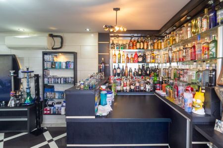 Apartamento à venda com 96m², 2 quartos e 1 vaga Apartamento à venda com 96m², 2 quartos e 1 vagaSala de TV