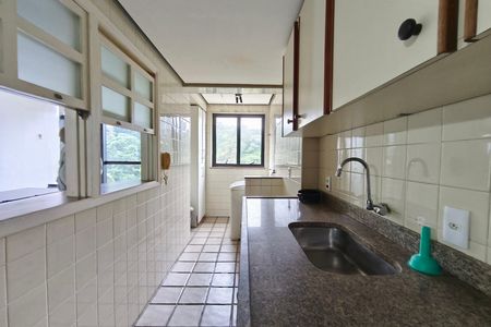 Apartamento para alugar com 101m², 2 quartos e 1 vaga Apartamento para alugar com 101m², 2 quartos e 1 vagaCozinha