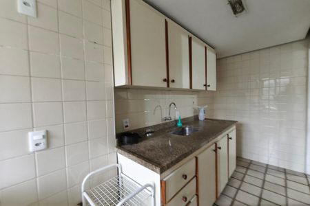Apartamento para alugar com 101m², 2 quartos e 1 vaga Apartamento para alugar com 101m², 2 quartos e 1 vagaCozinha