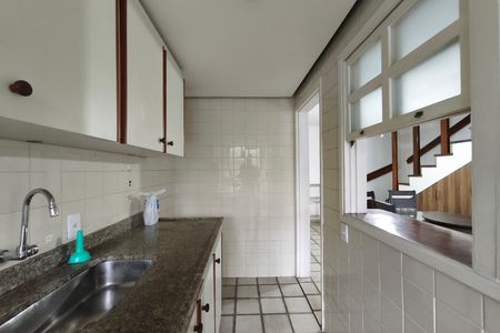 Apartamento para alugar com 101m², 2 quartos e 1 vaga Apartamento para alugar com 101m², 2 quartos e 1 vagaCozinha