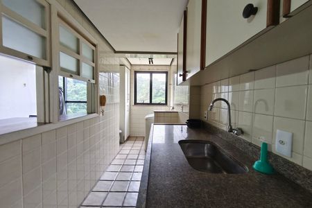 Apartamento para alugar com 101m², 2 quartos e 1 vaga Apartamento para alugar com 101m², 2 quartos e 1 vagaCozinha