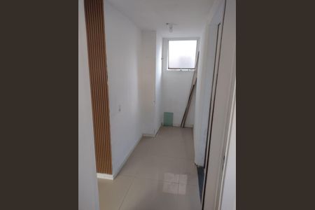 Corredor de apartamento para alugar com 2 quartos, 42m² em Mato Grande, Canoas