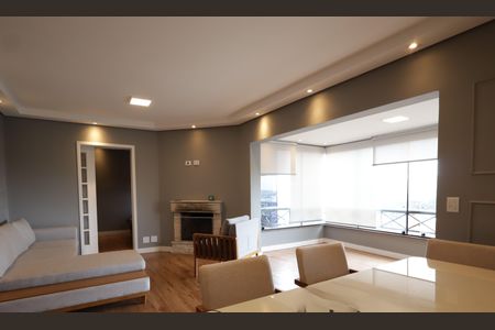 Apartamento à venda com 130m², 3 quartos e 3 vagasSala
