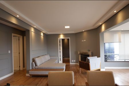 Apartamento à venda com 130m², 3 quartos e 3 vagasSala