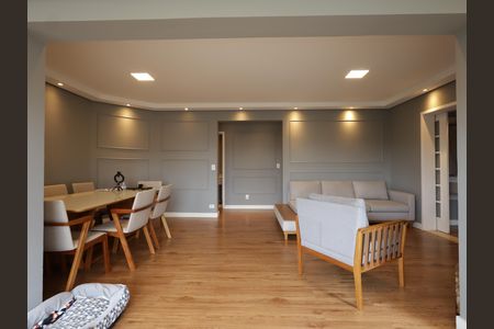 Apartamento à venda com 130m², 3 quartos e 3 vagasSala
