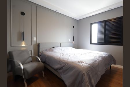 Apartamento à venda com 130m², 3 quartos e 3 vagasSuíte 2