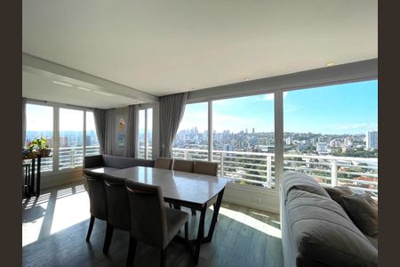 Apartamento à venda com 118m², 3 quartos e 3 vagas