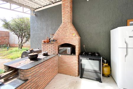 Casa à venda com 1000m², 4 quartos e 8 vagas Casa à venda com 1000m², 4 quartos e 8 vagasEspaço Gourmet