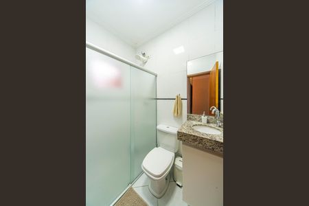 Apartamento à venda com 78m², 3 quartos e 2 vagas Apartamento à venda com 78m², 3 quartos e 2 vagasBanheiro Social