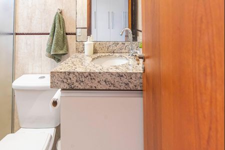 Apartamento à venda com 78m², 3 quartos e 2 vagas Apartamento à venda com 78m², 3 quartos e 2 vagasBanheiro do Quarto 2