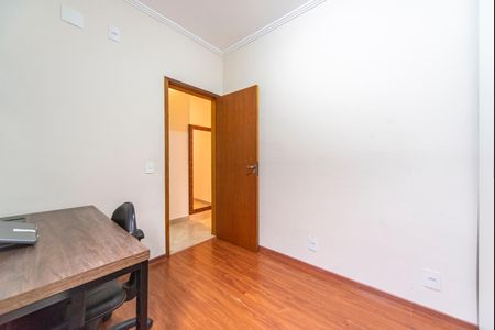 Apartamento à venda com 78m², 3 quartos e 2 vagas Apartamento à venda com 78m², 3 quartos e 2 vagasQuarto 3