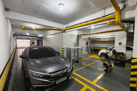 Apartamento para alugar com 84m², 2 quartos e 1 vaga Apartamento para alugar com 84m², 2 quartos e 1 vagaGaragem