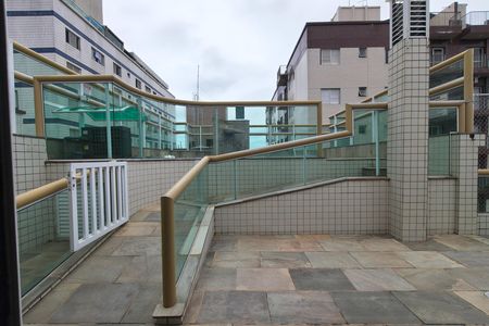 Apartamento para alugar com 84m², 2 quartos e 1 vaga Apartamento para alugar com 84m², 2 quartos e 1 vagaÁrea comum - Piscina