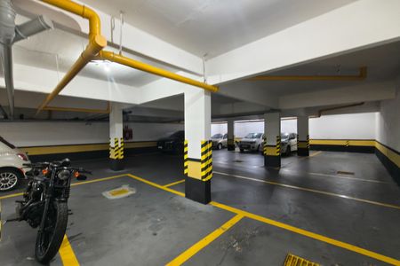 Apartamento para alugar com 84m², 2 quartos e 1 vaga Apartamento para alugar com 84m², 2 quartos e 1 vagaGaragem