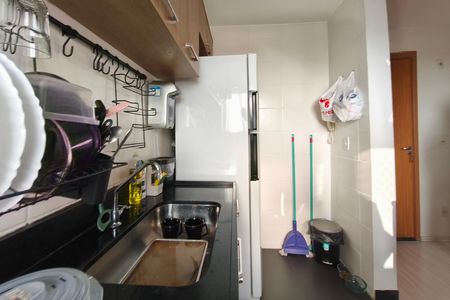 Cozinha de apartamento à venda com 2 quartos, 47m² em Bairro Parque das Cachoeiras, Campinas
