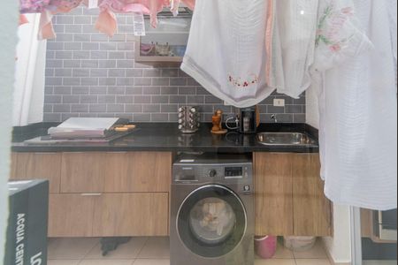 Apartamento à venda com 57m², 2 quartos e 1 vaga Apartamento à venda com 57m², 2 quartos e 1 vagaVista da Sala
