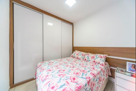 Apartamento à venda com 57m², 2 quartos e 1 vaga Apartamento à venda com 57m², 2 quartos e 1 vagaQuarto 2