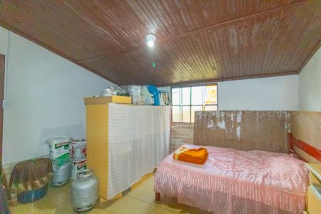 Casa à venda com 100m², 2 quartos e 2 vagas Casa à venda com 100m², 2 quartos e 2 vagasSuíte