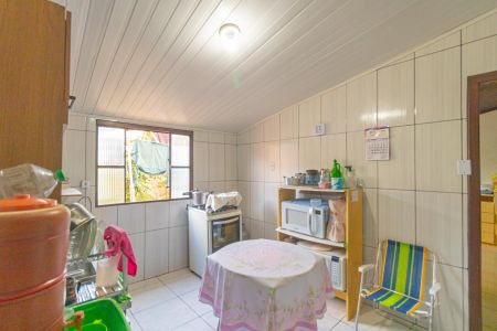 Casa à venda com 100m², 2 quartos e 2 vagas Casa à venda com 100m², 2 quartos e 2 vagasCozinha