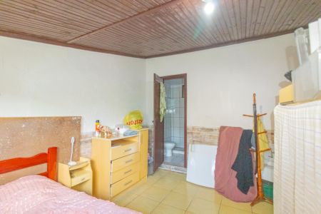 Casa à venda com 100m², 2 quartos e 2 vagas Casa à venda com 100m², 2 quartos e 2 vagasSuíte